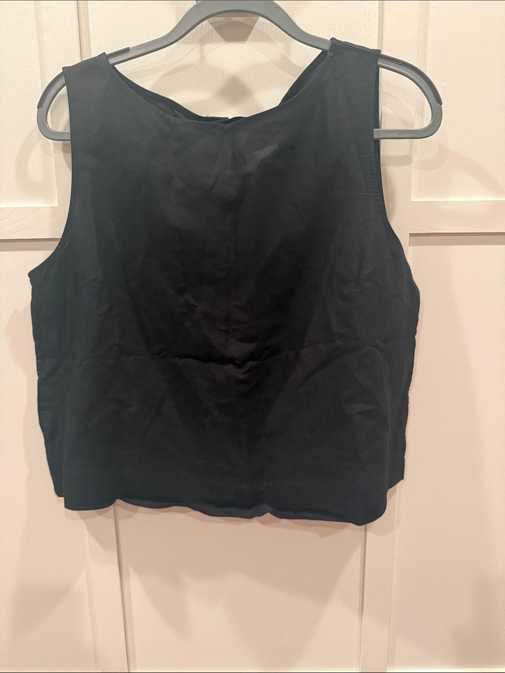 Uniqlo Black Boatneck Tank Top